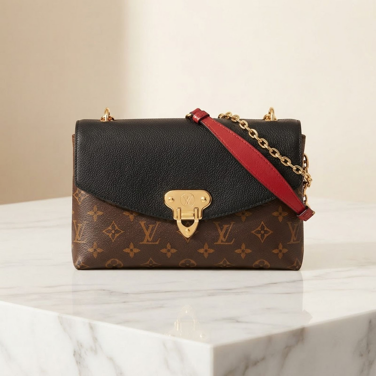 Louis Vuitton Saint Placide · Monogram