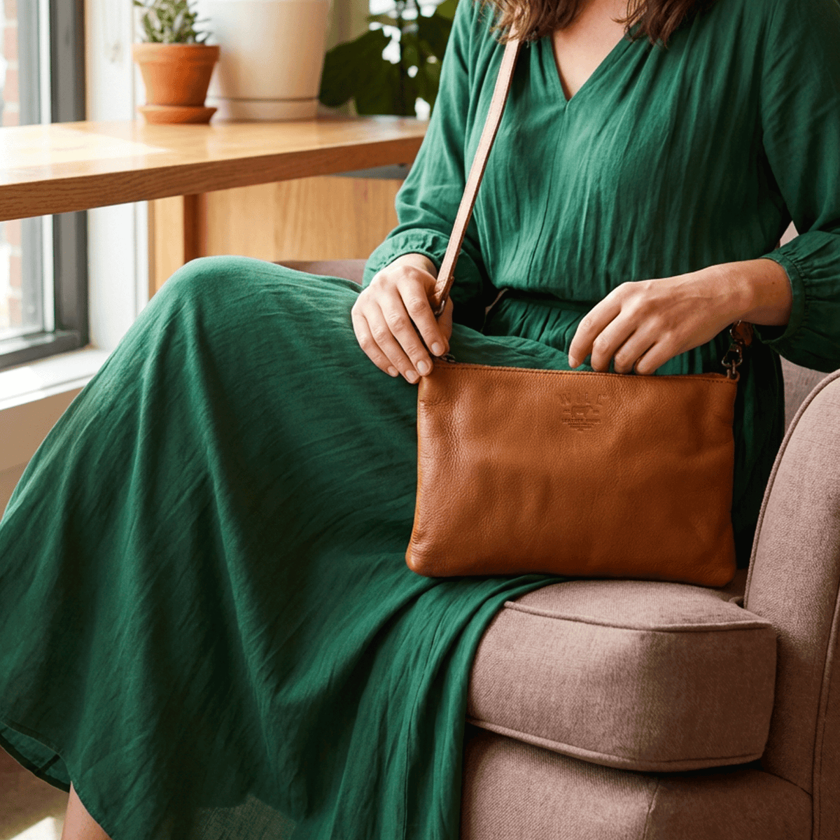 Zip Pouch Medium W/ Crossbody