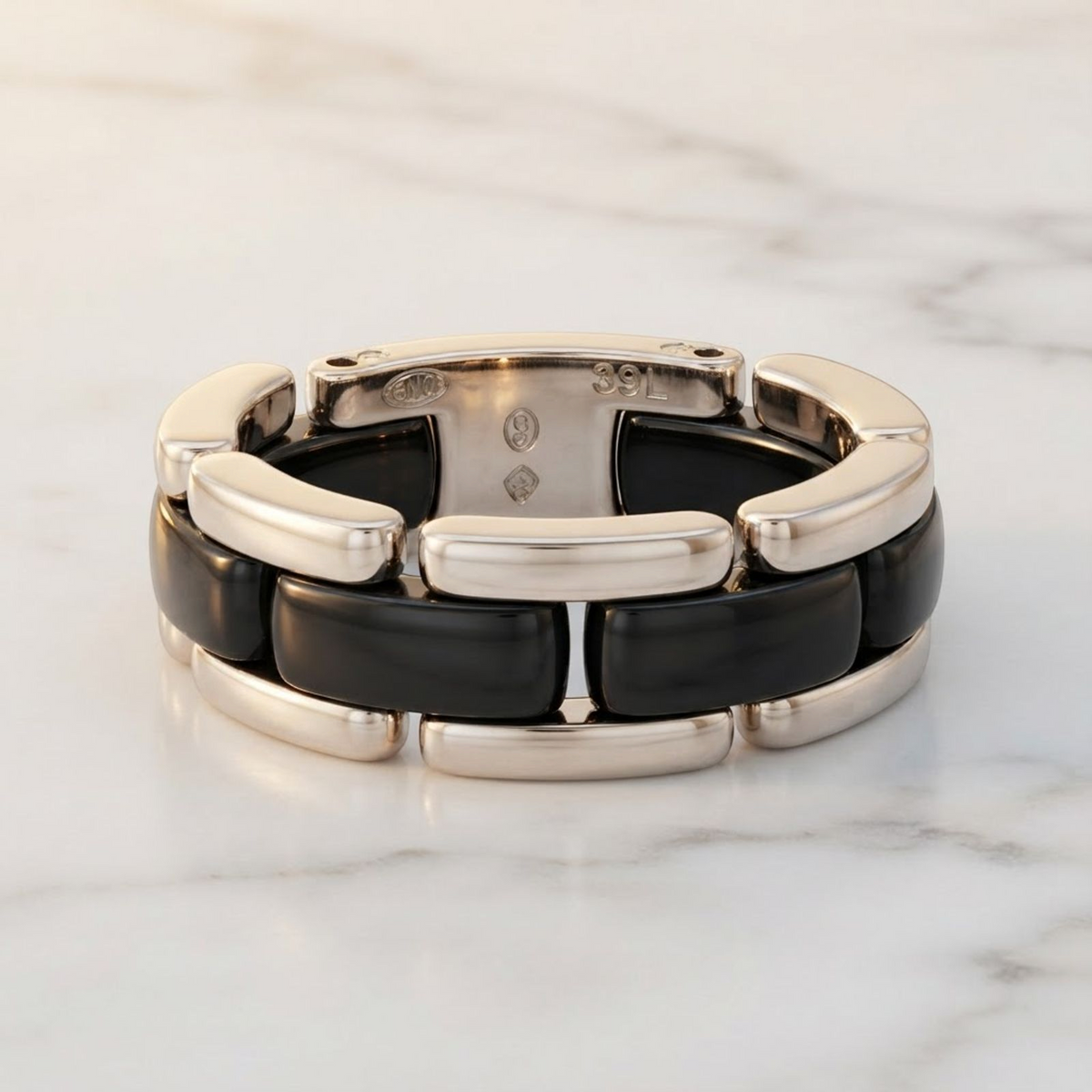 Chanel CC Ultra · 18K White Gold · Ceramic