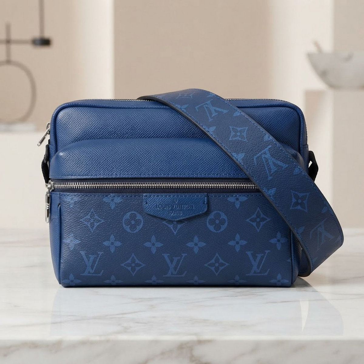 Louis Vuitton Outdoor Messenger · Taiga