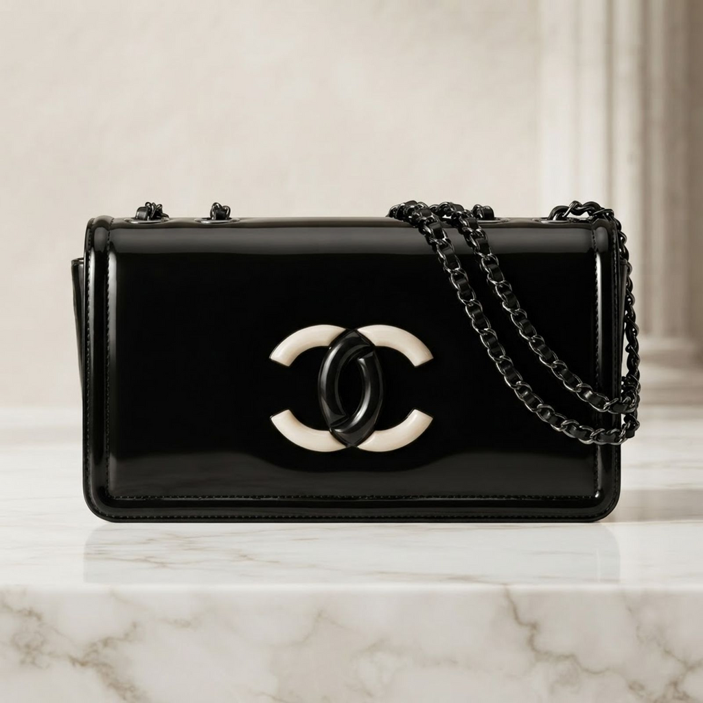 Chanel Lipstick Flap · Patent Leather