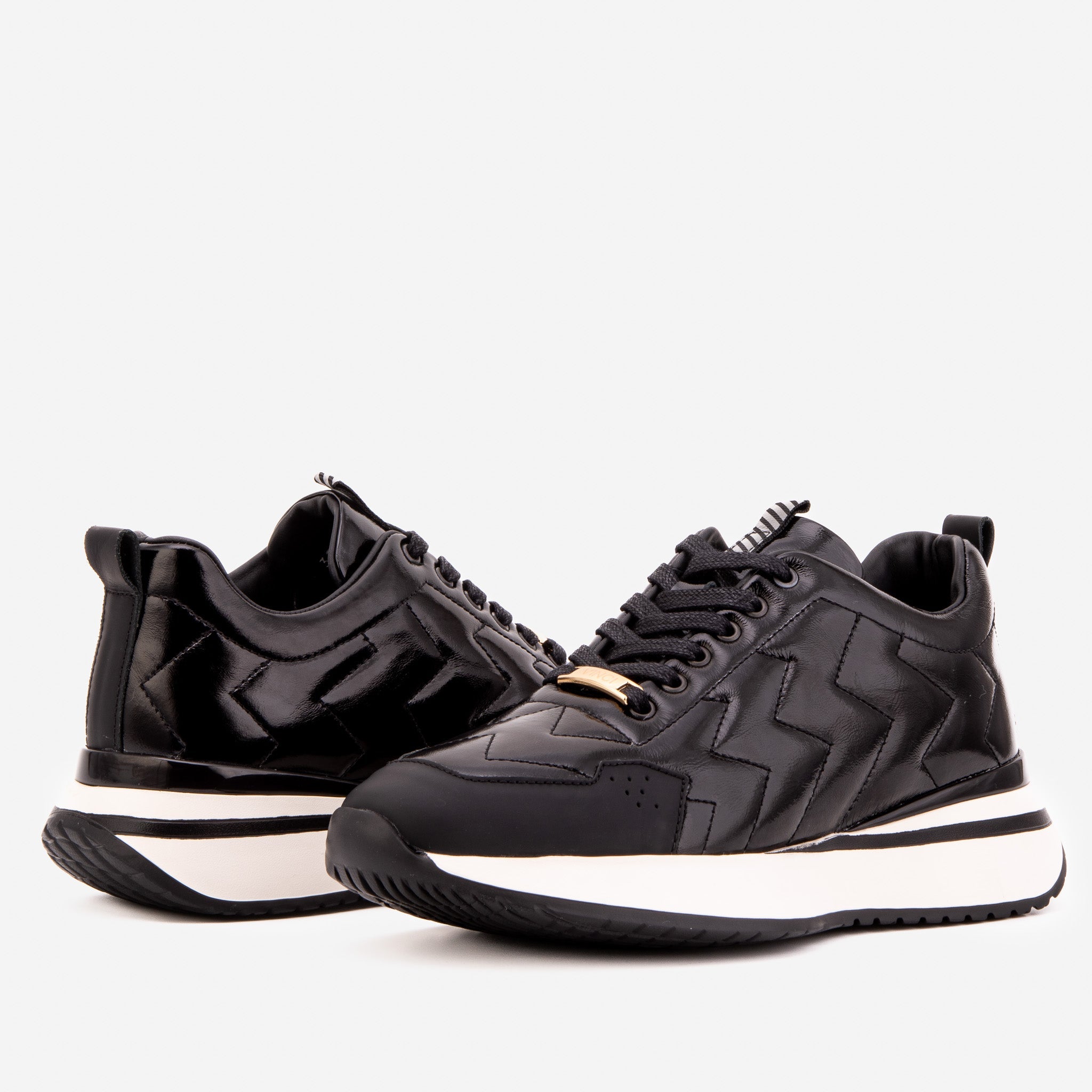 The Veneto Black Leather Men Sneaker