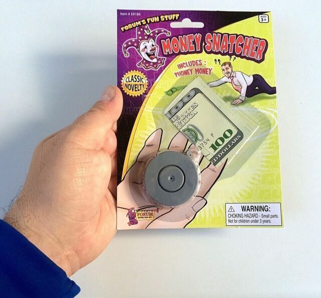 🪙 Money Snatcher – Classic Pull-Back Prank Toy