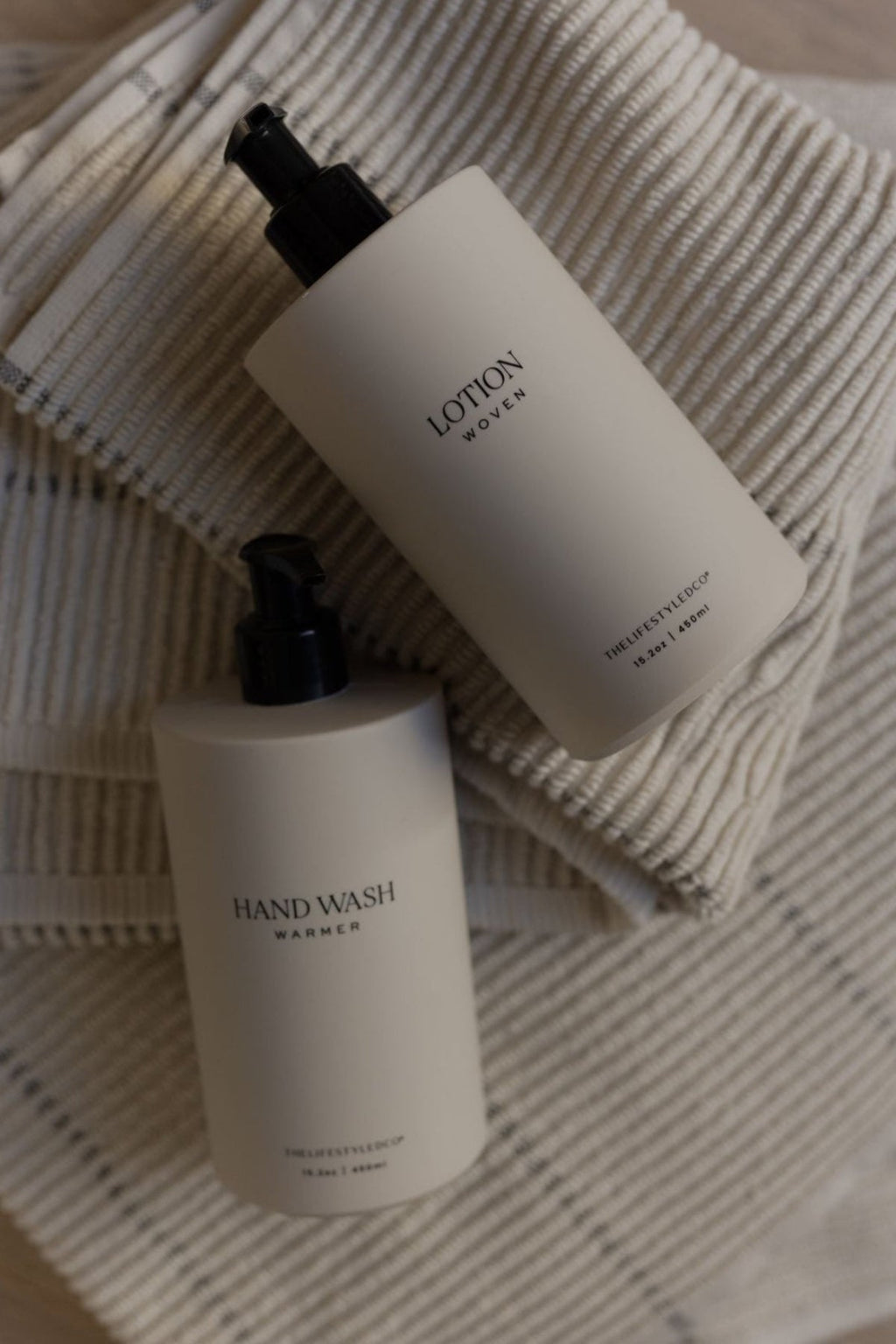 Woven Hydrating Body Lotion
