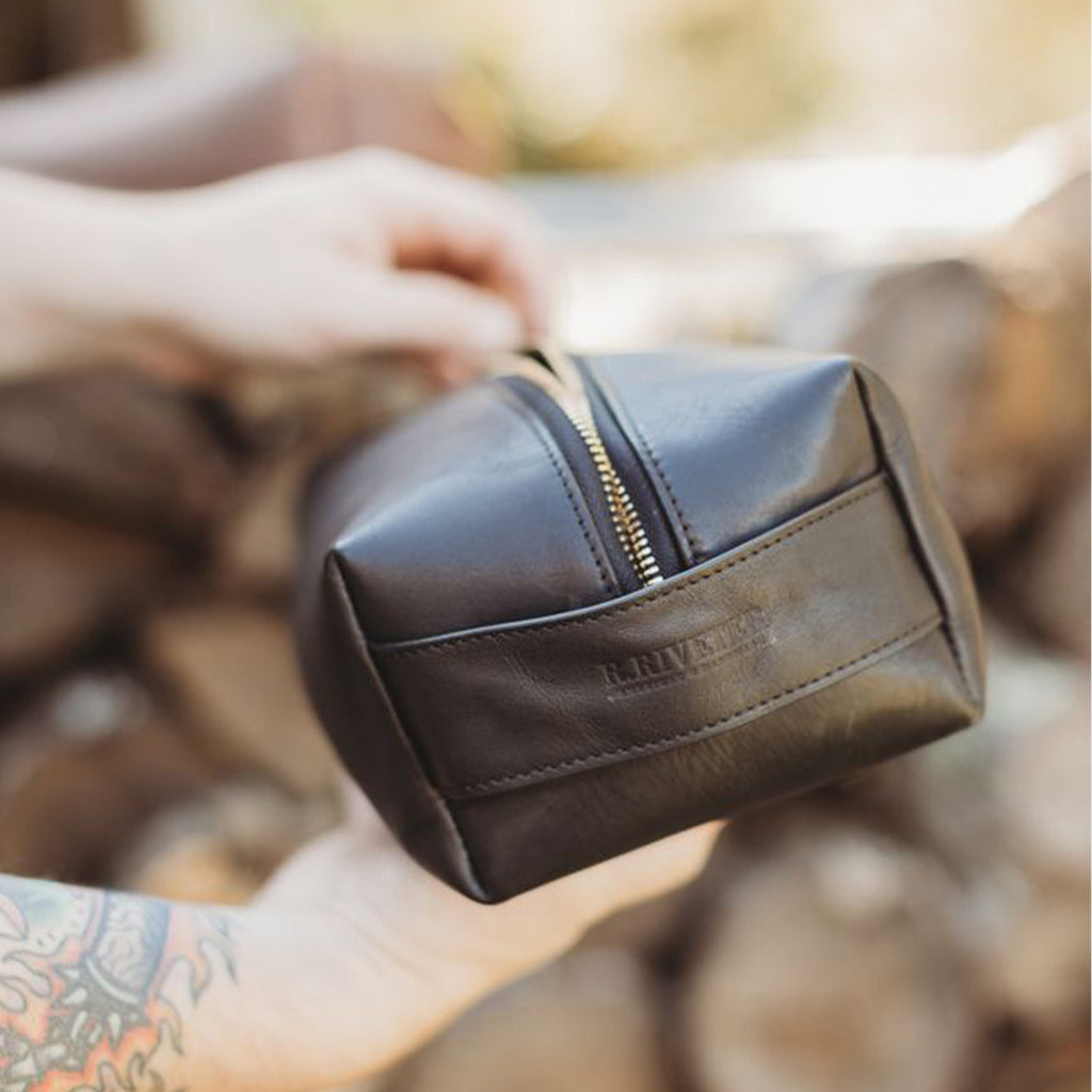 Mens Dopp Kit | Black Leather