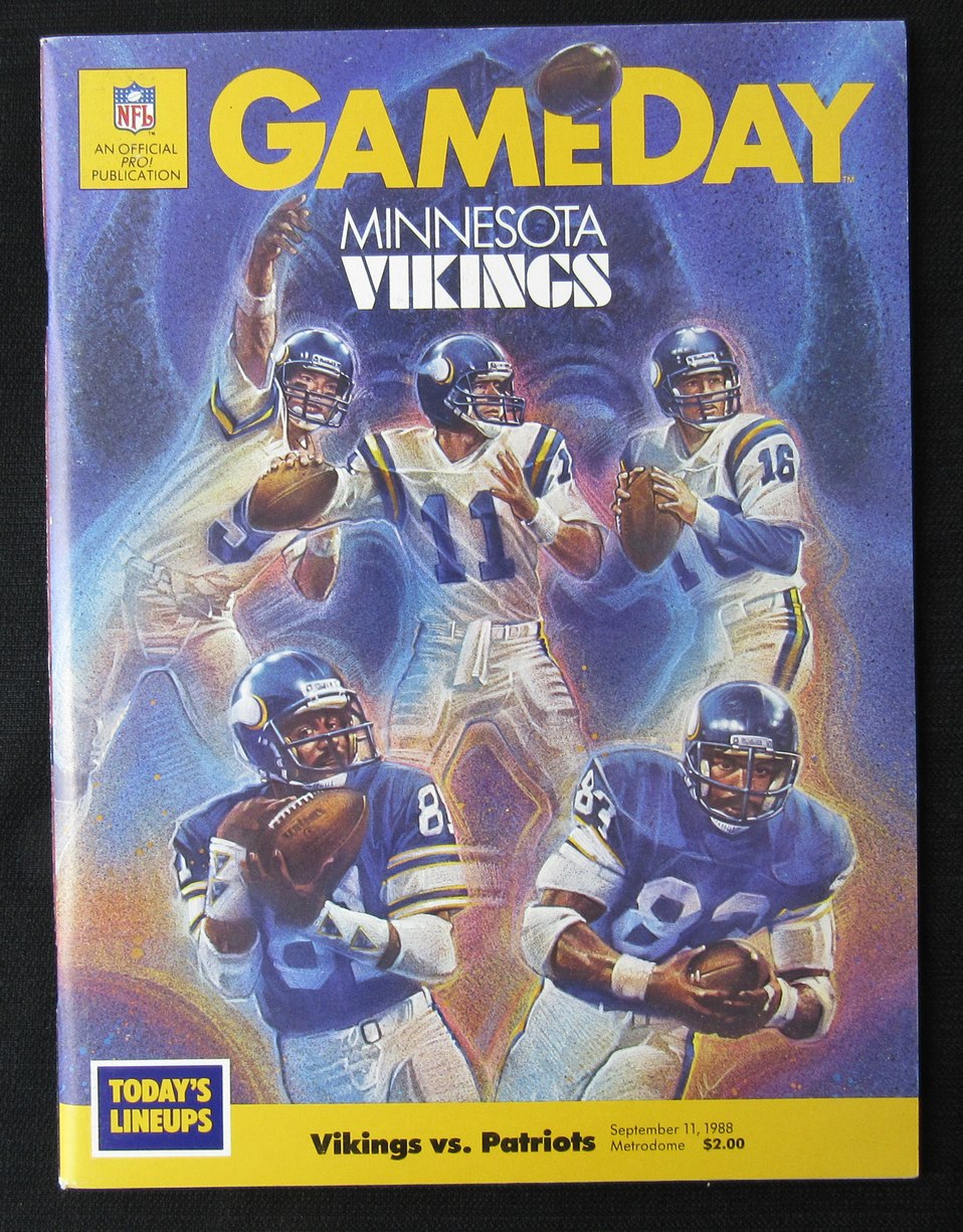 New England Patriots 1988 Gameday Program  9/11 vs. Vikings Flutie 181380