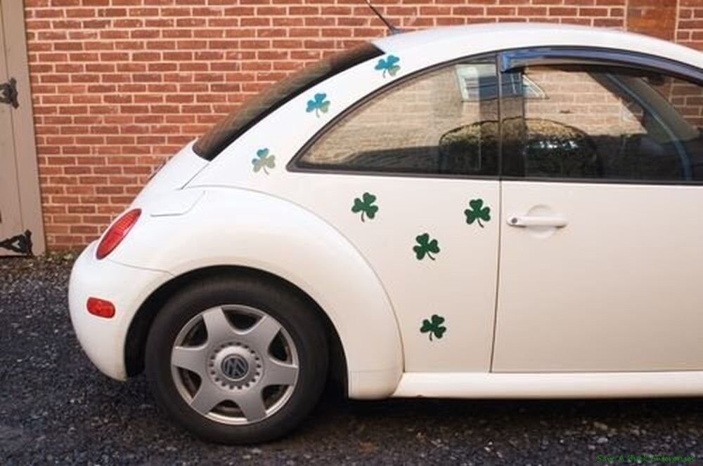 12-Pack Shamrock Magnets – Waterproof Irish Pride Décor for Cars, Fridges & More ☘️🚗