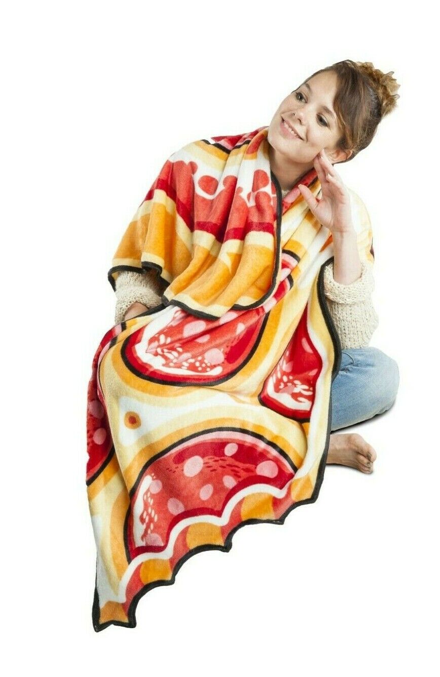 🍕 Giant Pizza Slice Fuzzy Blanket – 5 Feet of Cozy Comfort