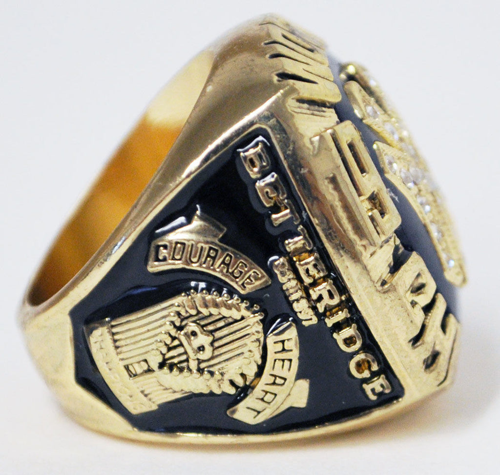 New York Yankees 2016 SGA 1996 World Series Champions Fan Ring w Pouch 135591