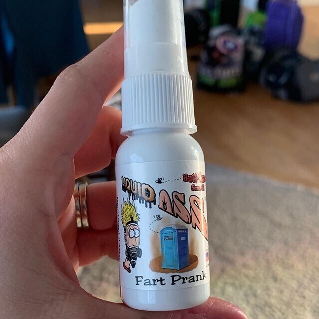 💨 Liquid Ass Spray – 4-Pack Ultimate Stink Prank Bottles