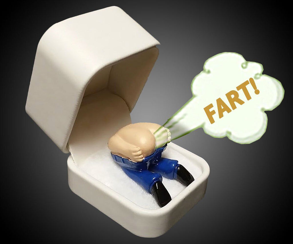 Farting Moon Ring | Hilarious Gag Gift in a Real Engagement Ring Box 💨 🎁