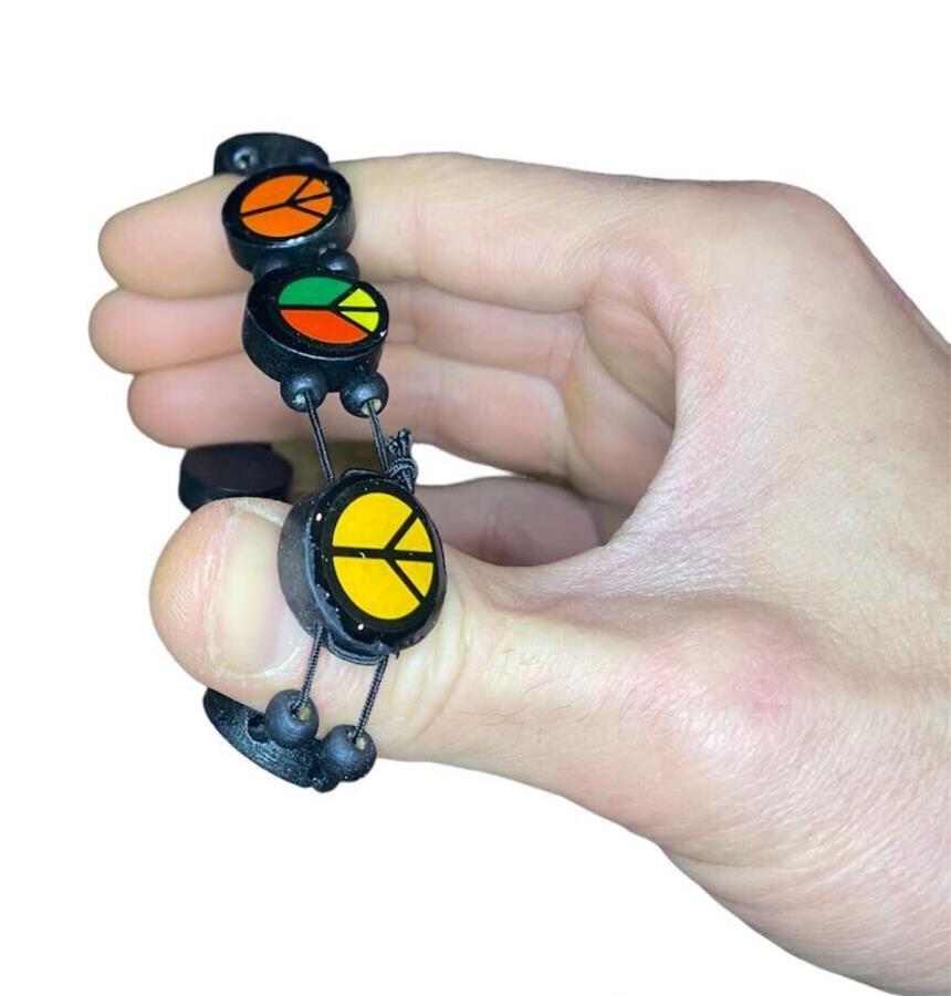 12-Pack Wood Peace Sign Bracelets – Adjustable, Reversible, & Retro Cool ✌️🪵🧑‍🎤