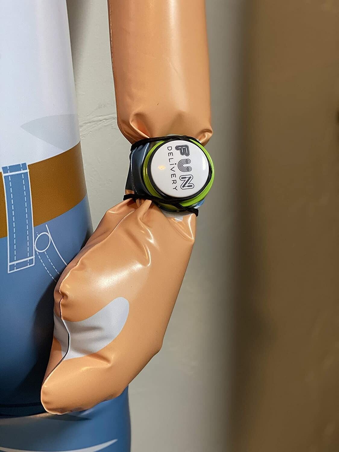 🧔‍♂️ MAN AKIN™ – The Inflatable Talking Husband (Like a Man... But Actually Helpful)