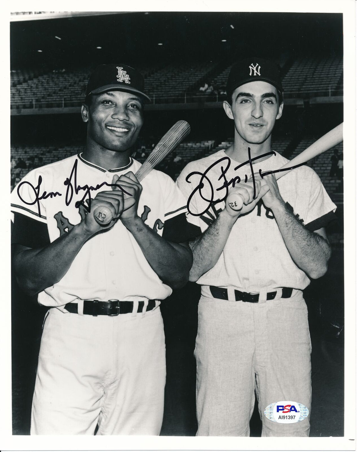 Leon Wagner/Joe Pepitone Dual-Signed/Autographed 8x10 B/W Photo PSA/DNA 159647