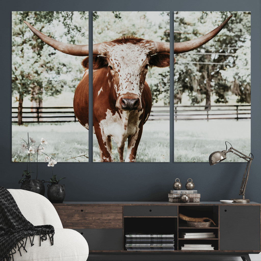 Texas Longhorn Wall Art Canvas Print | Framed Spotted Brown and White Bull
