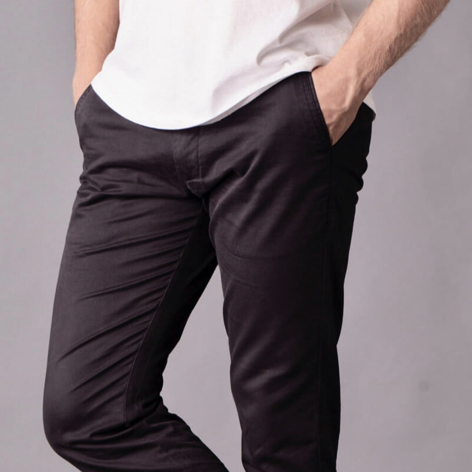 Feel Good Chinos // Solid Black