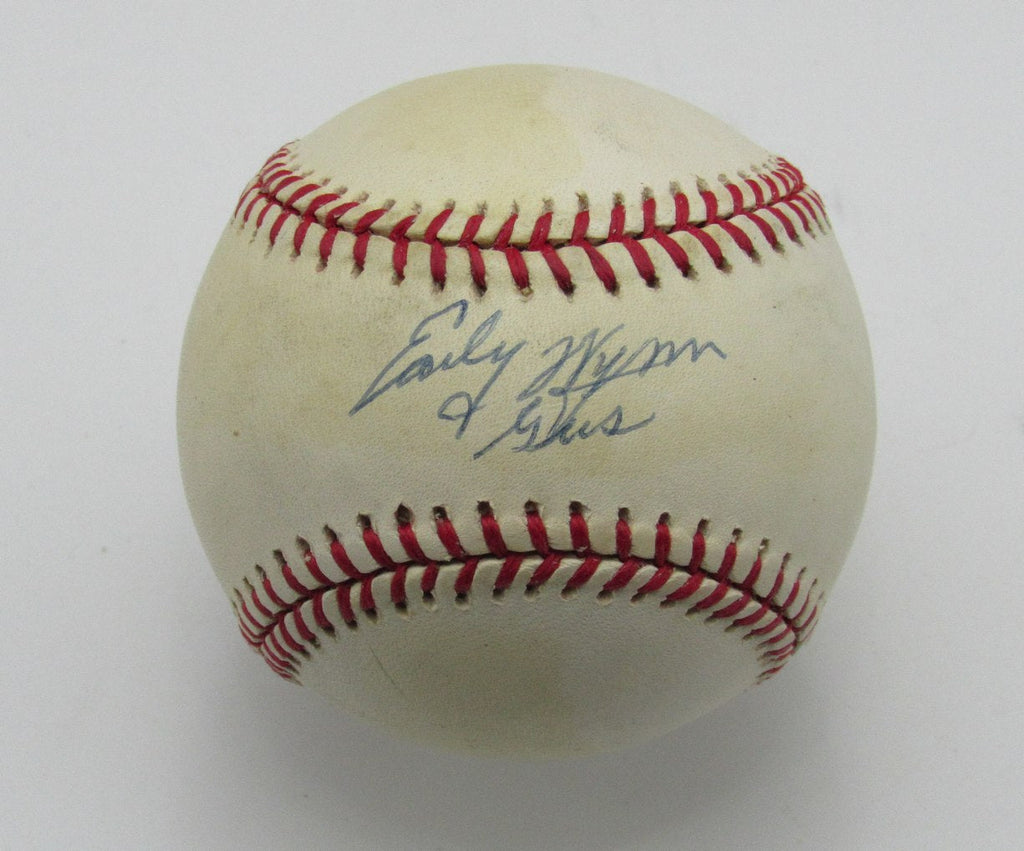Early Wynn HOF Autographed/Inscribed "Gus" OAL Baseball Indians PSA/DNA 191638