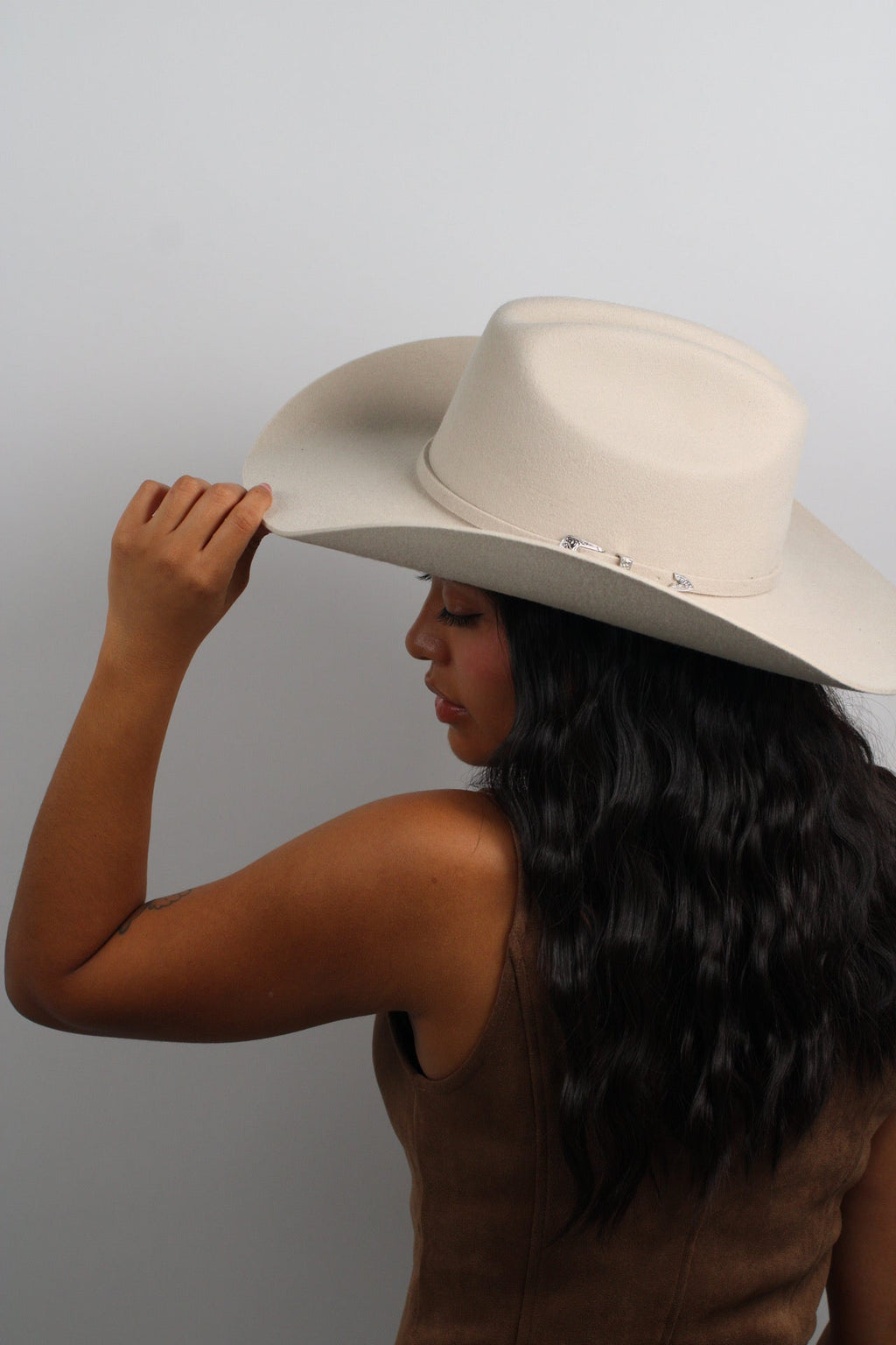 Mustang - Cream