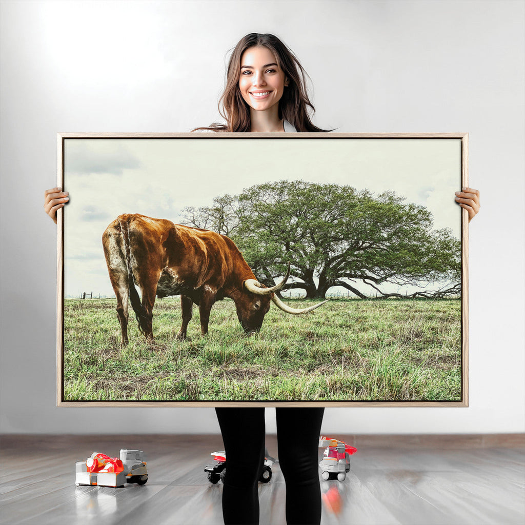 Texas Longhorn Wall Art Canvas Print, Framed Rustic Ranch Western Cattle