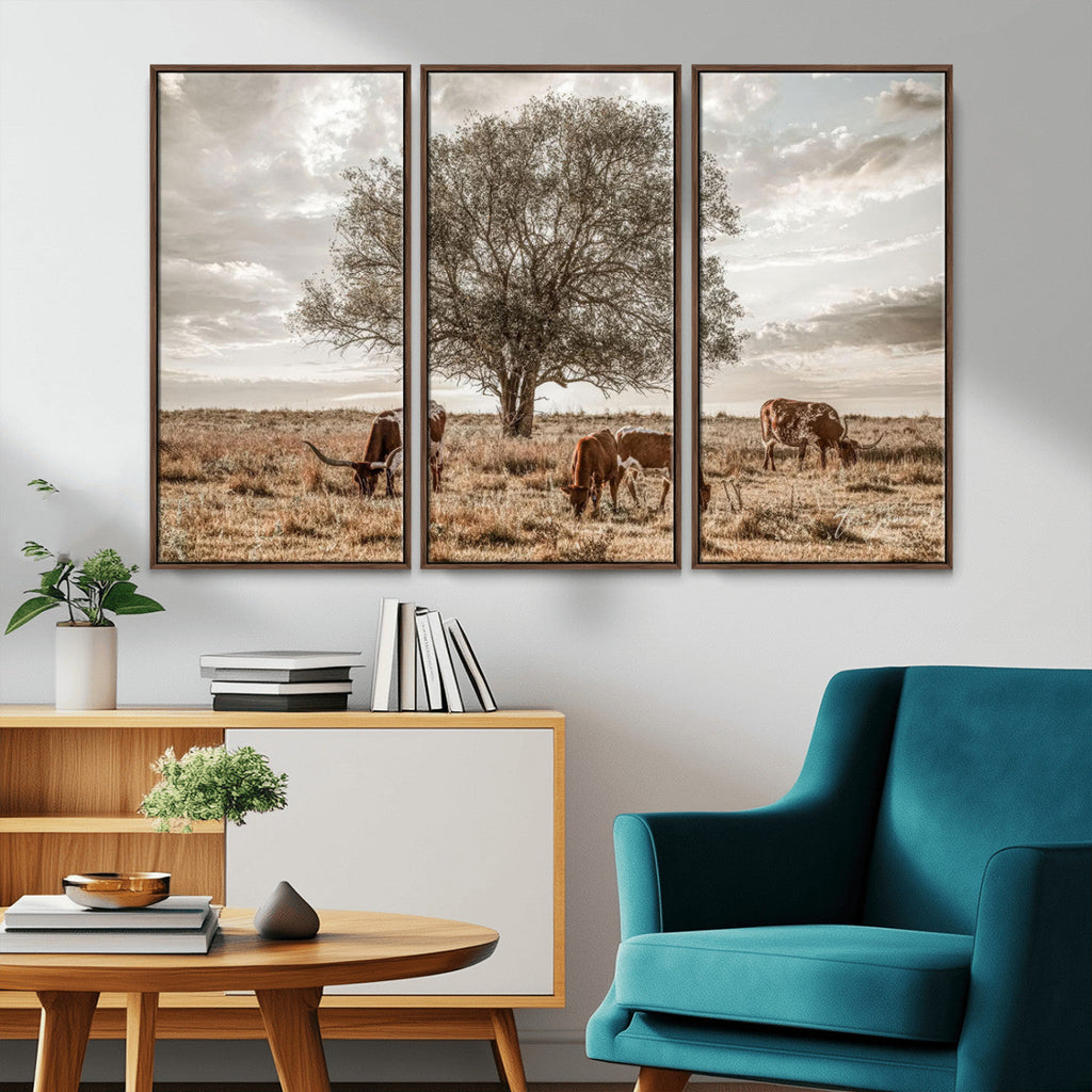 Texas Longhorn Cattle Wall Art, Rustic Western Ranch Canvas