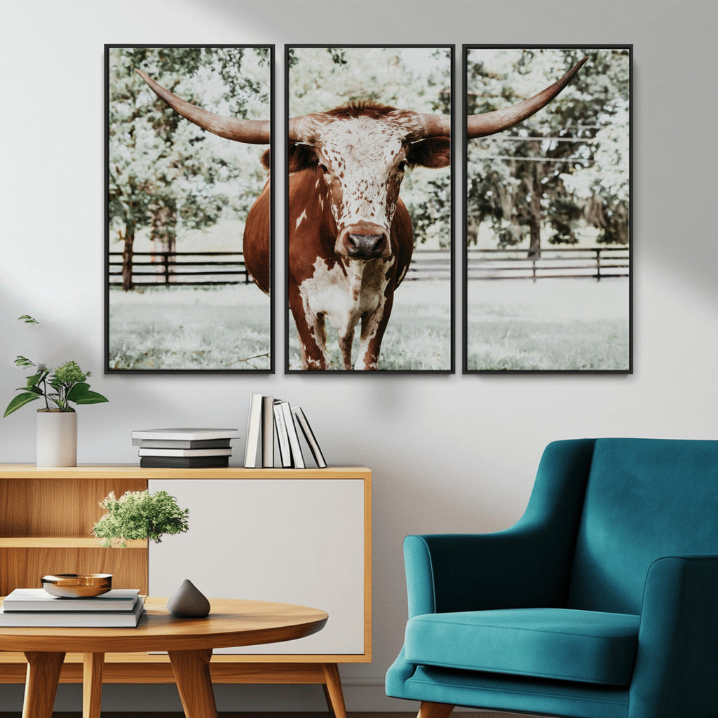 Texas Longhorn Wall Art Canvas Print | Framed Spotted Brown and White Bull