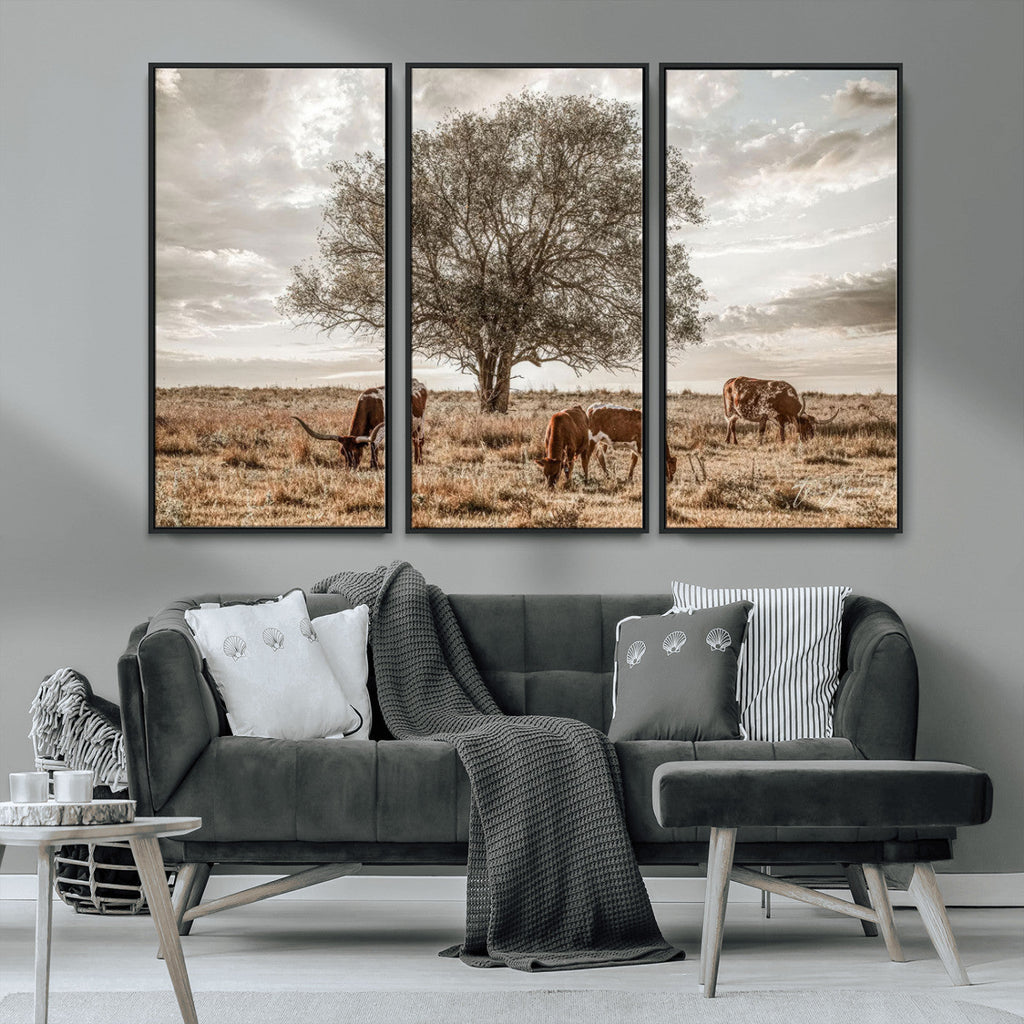 Texas Longhorn Cattle Wall Art, Rustic Western Ranch Canvas