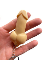 Wee Willy Keychain - Funny Gag Gift, Hilarious Joke, Quirky Novelty Key Ring