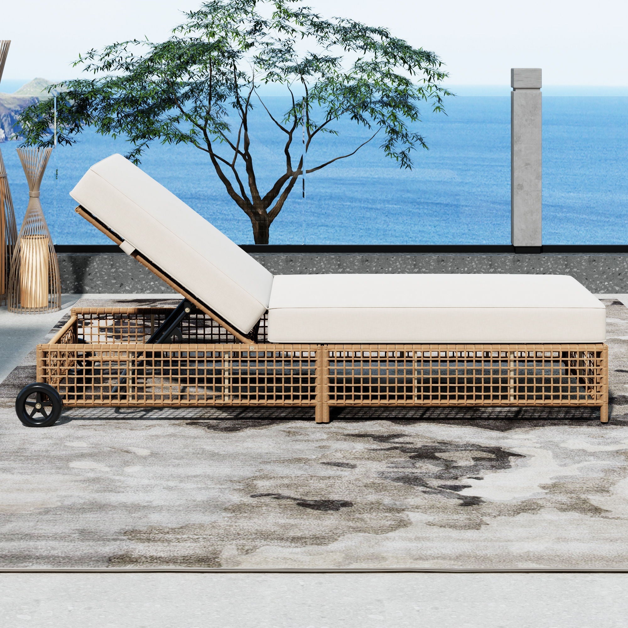 Outdoor Lounge Chair