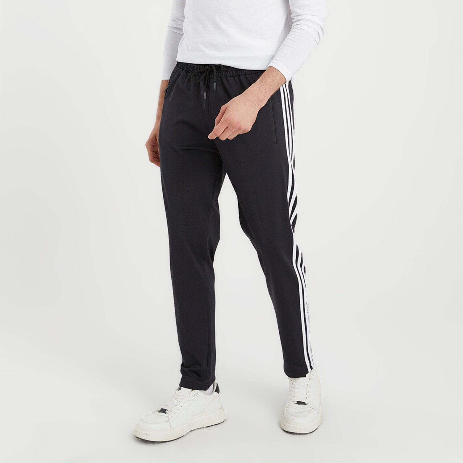 Stevey Sweatpants // Black + White