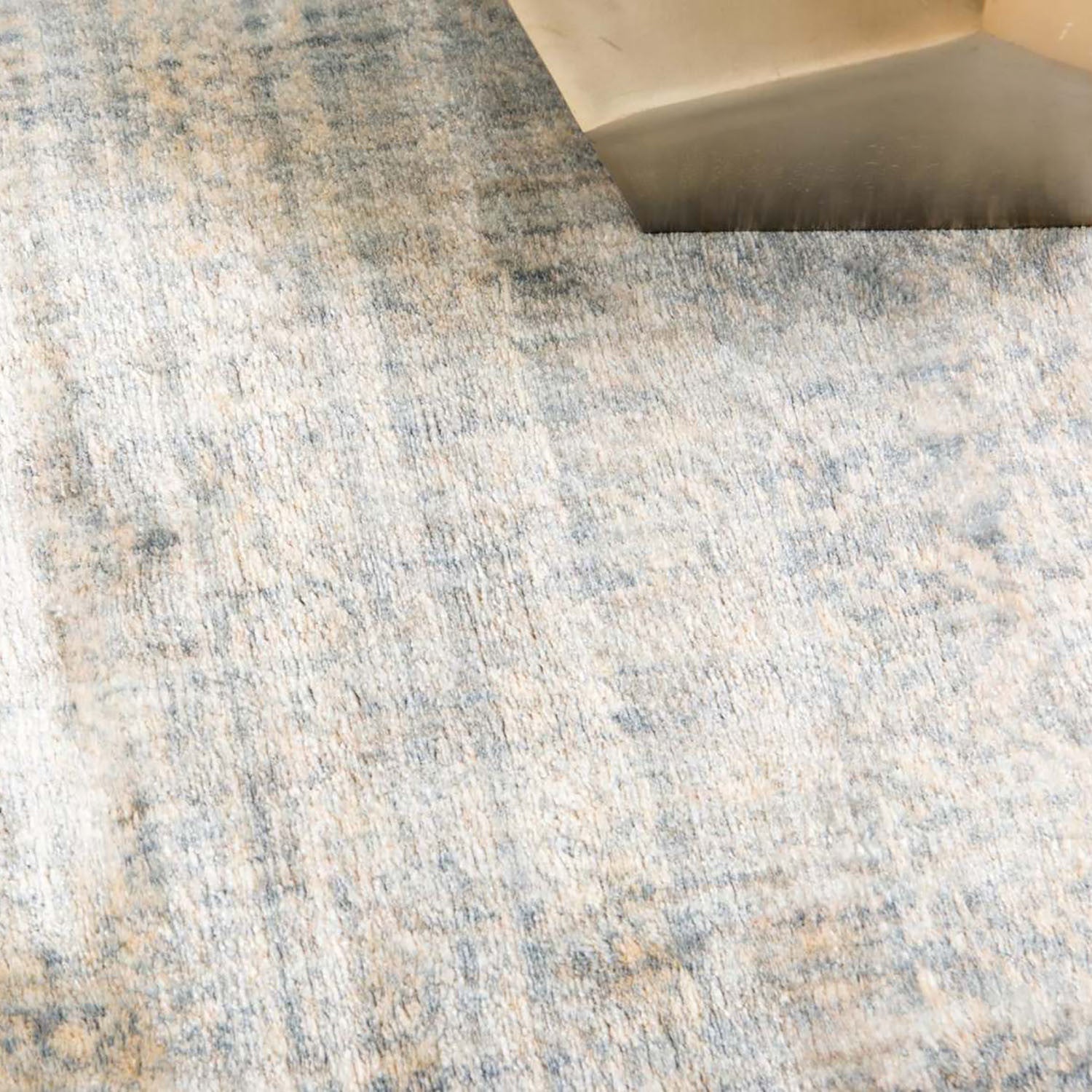 Unique Loom Sardinia Helios Rug // Light Blue