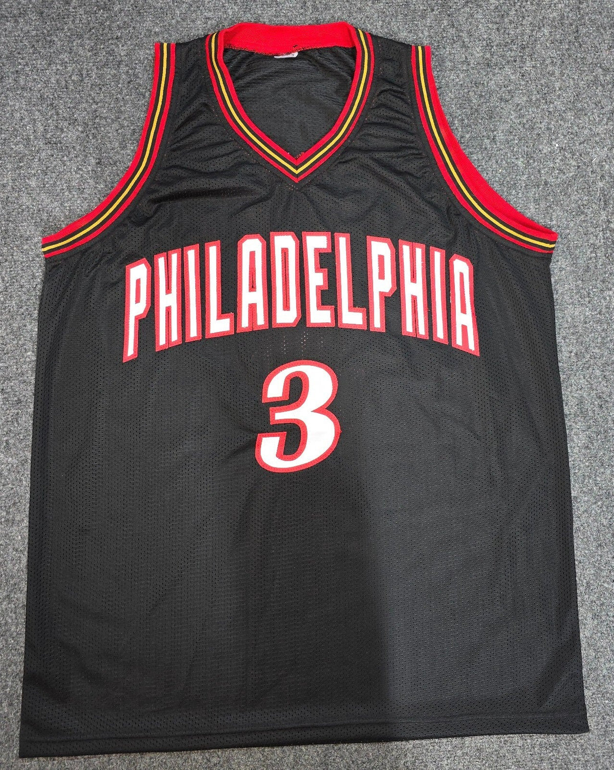 Philadelphia 76Ers Allen Iverson Autographed Signed Jersey Jsa Coa