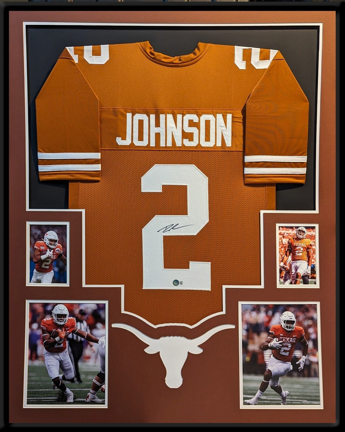 Framed Texas Longhorns Roschon Johnson Autograph Signed Jersey Beckett Holo