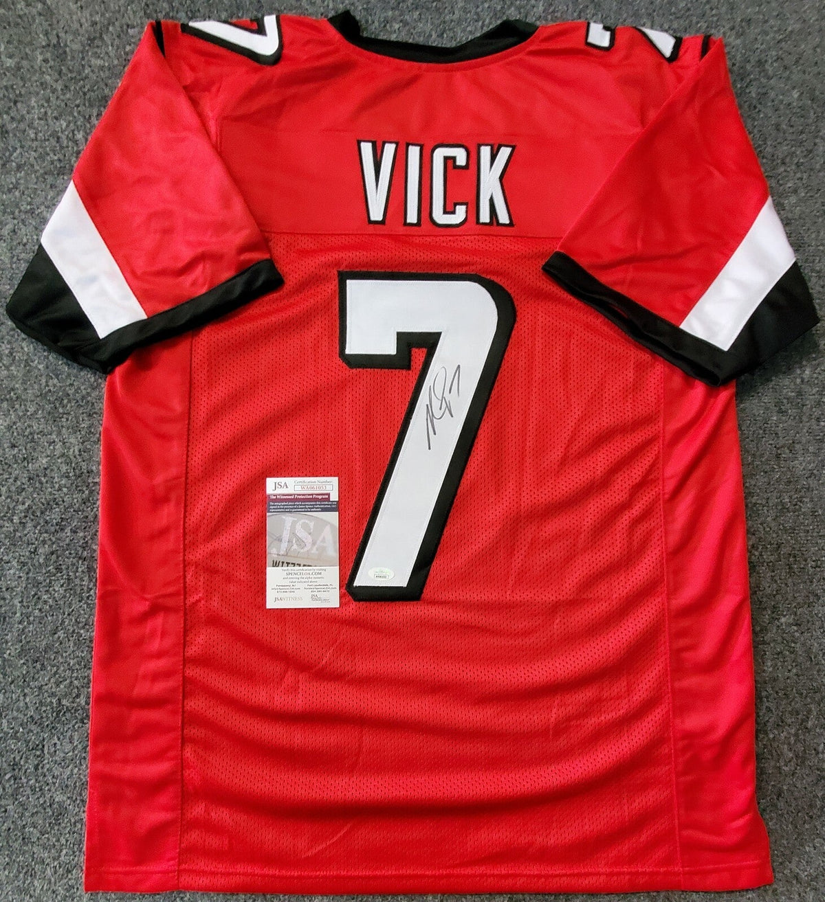 Atlanta Falcons Michael Vick Autographed Signed Jersey Jsa Coa