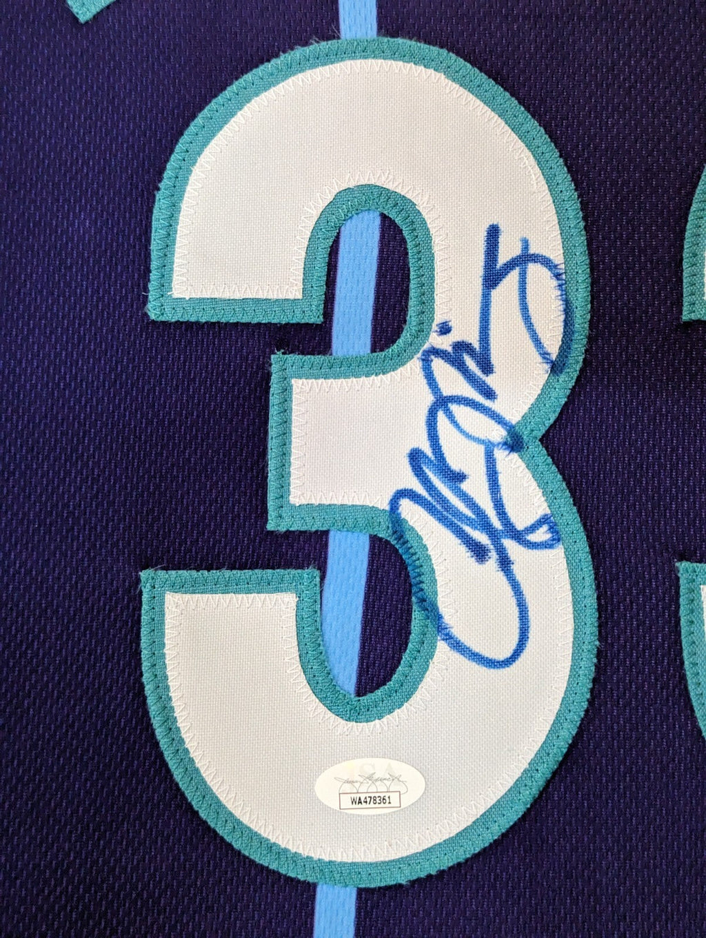Framed Charlotte Hornets Alonzo Mourning Signed Jersey Jsa Coa