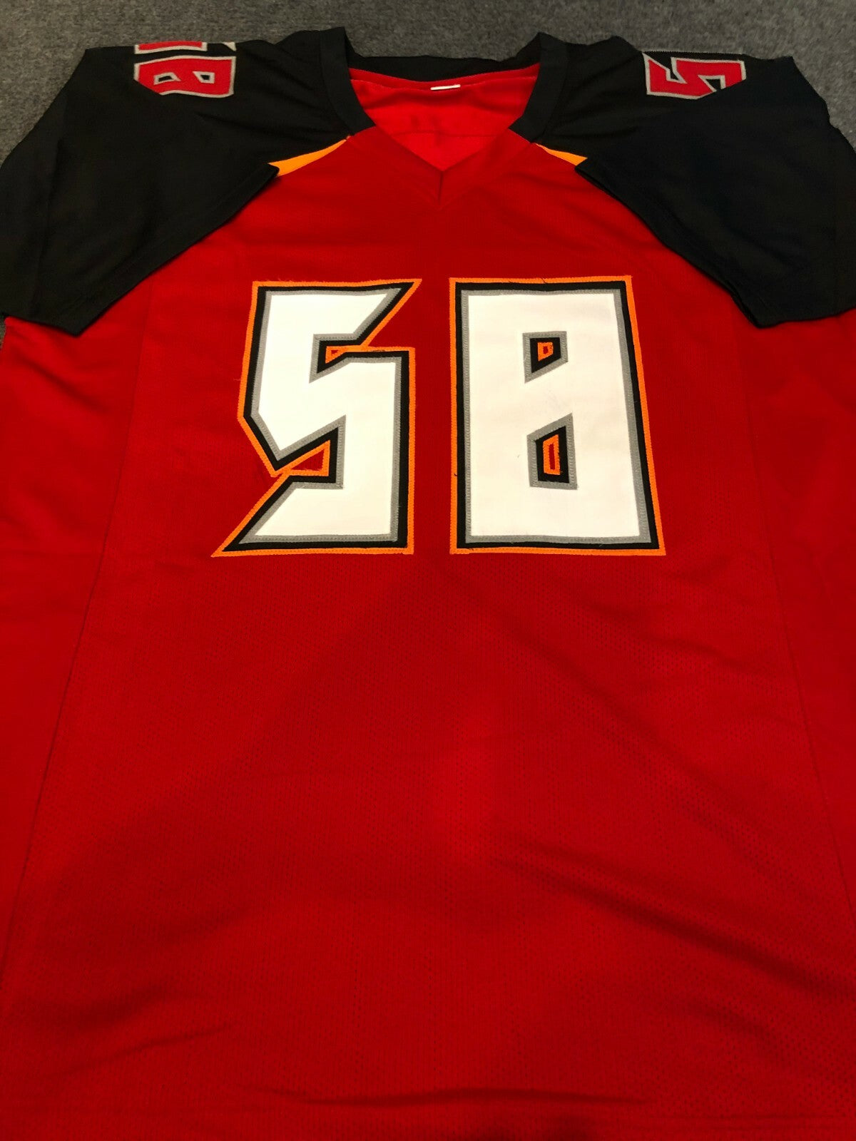 Tampa Bay Buccaneers Shaquil Barrett Autographed Signed Jersey Jsa  Coa