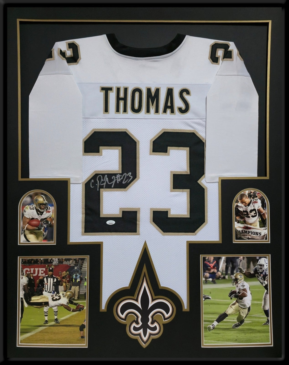 Framed New Orleans Saints Pierre Thomas Autographed Signed Jersey Jsa Coa