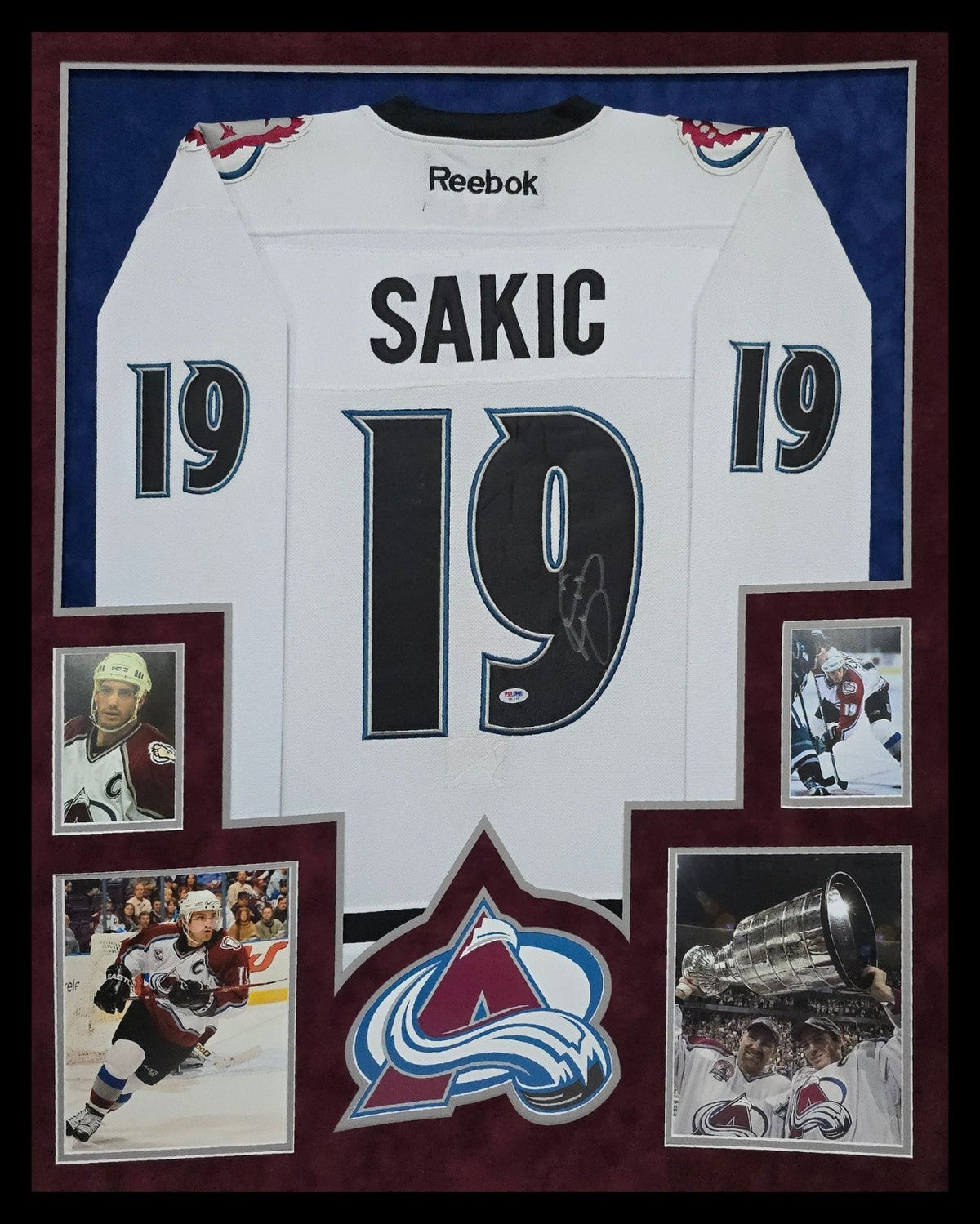 Suede Framed Colorado Avalanche Joe Sakic Autographed Signed Jersey Psa Coa