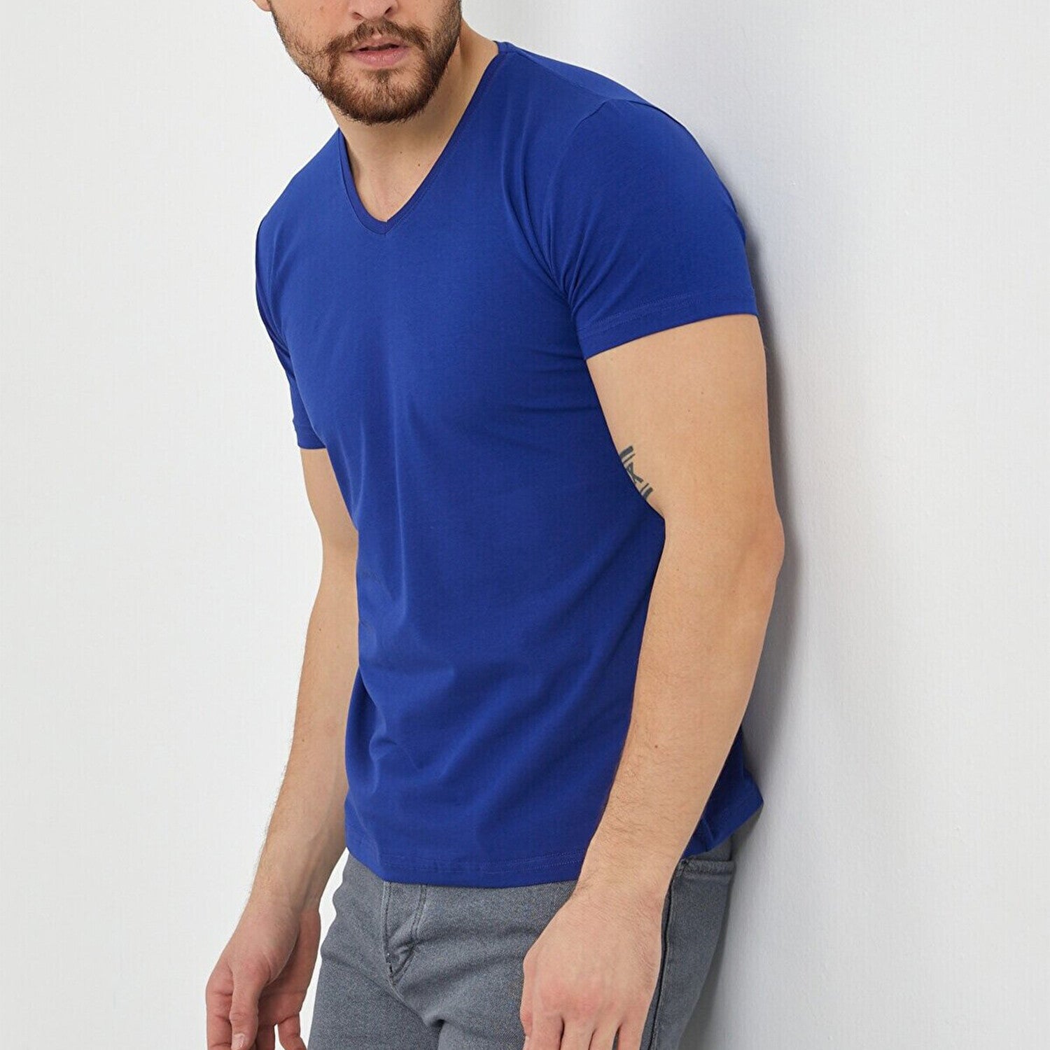 Thomas Slim Fit V-Neck Short Sleeve T-Shirt // Sax Blue