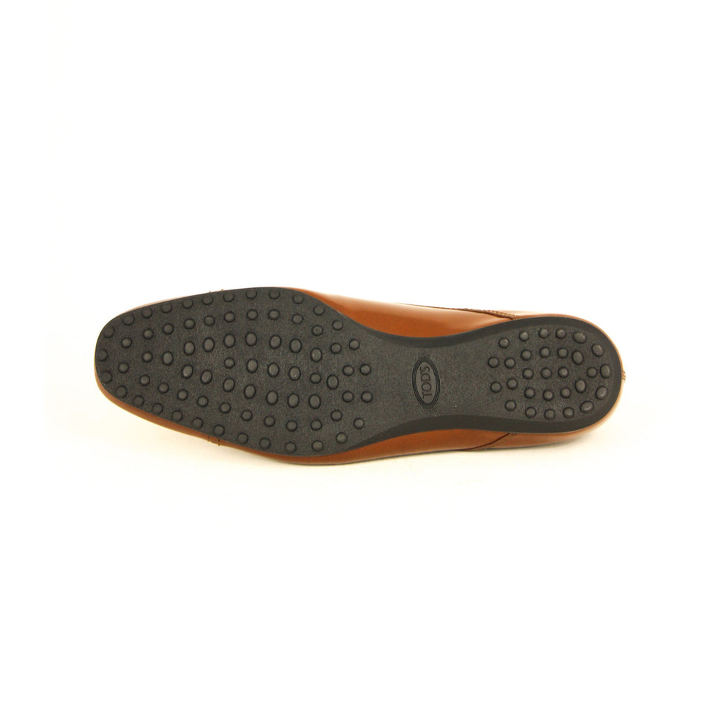 Tod's // Dress Shoes // Tan
