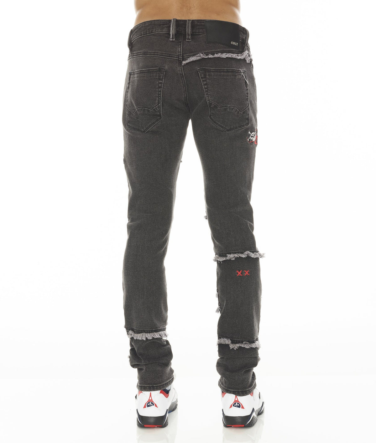 ROCKER SLIM MOTLEY CRUE IN MOTLEY