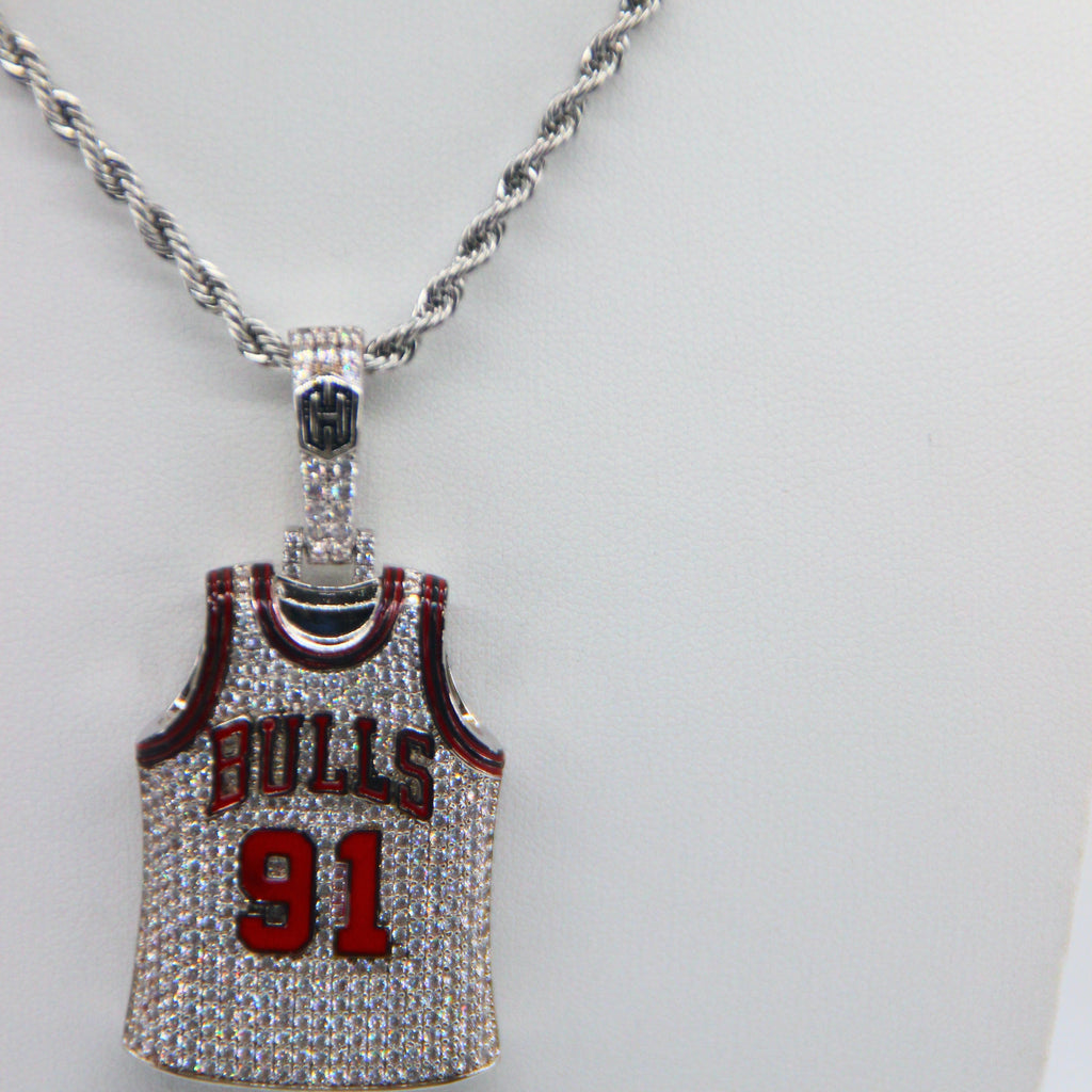 Chicago Bulls Dennis Rodman #91 Jersey Pendant Necklace – Premium Zircon Basketball Fan Gift