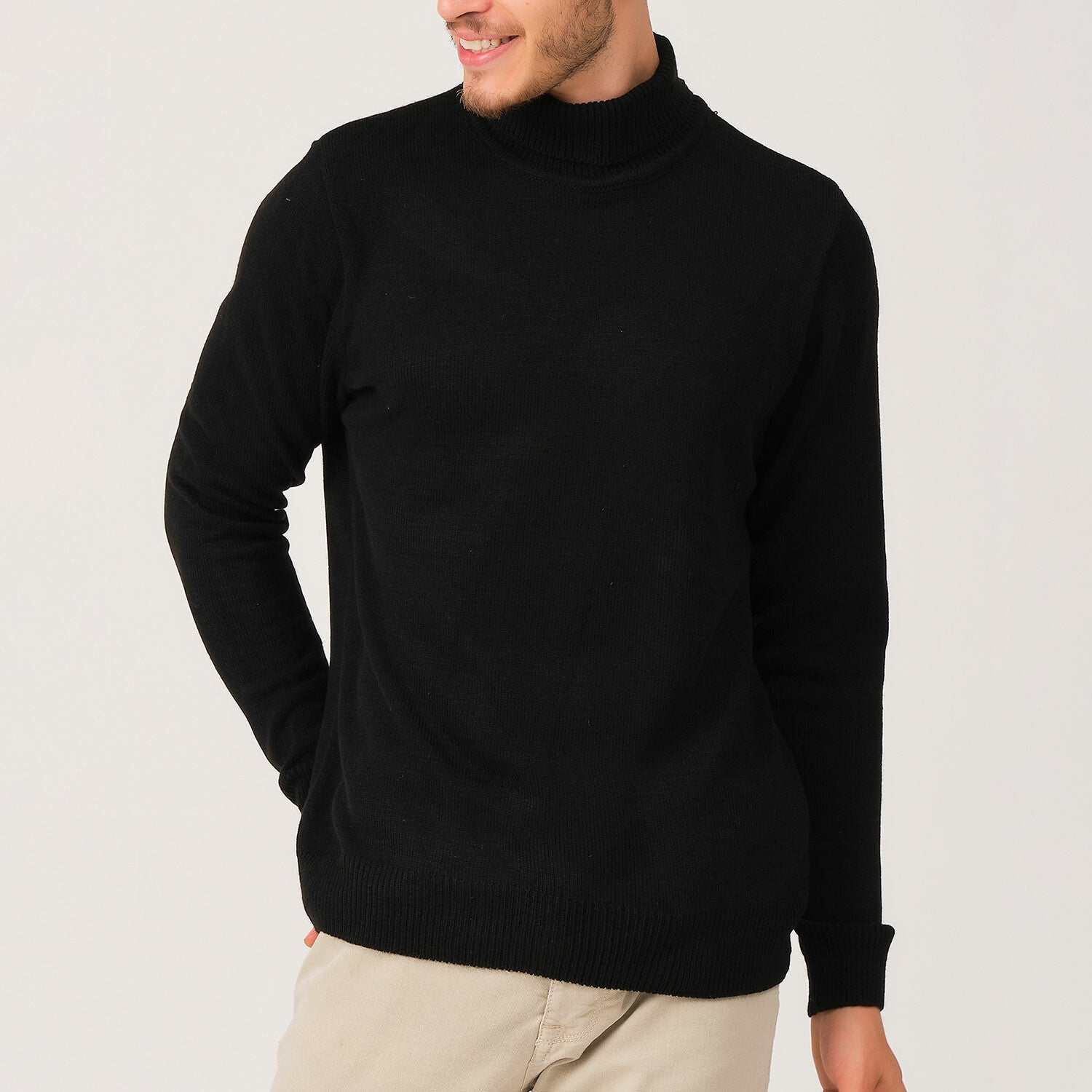 Zane Sweater // Black
