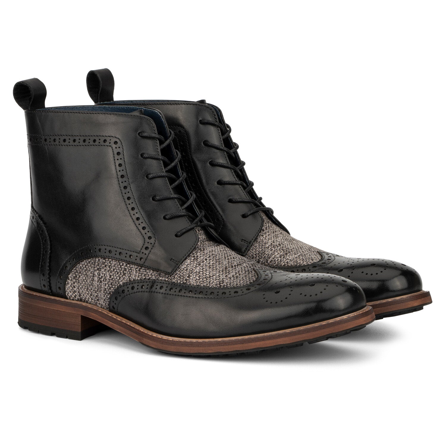 Theodore // Black