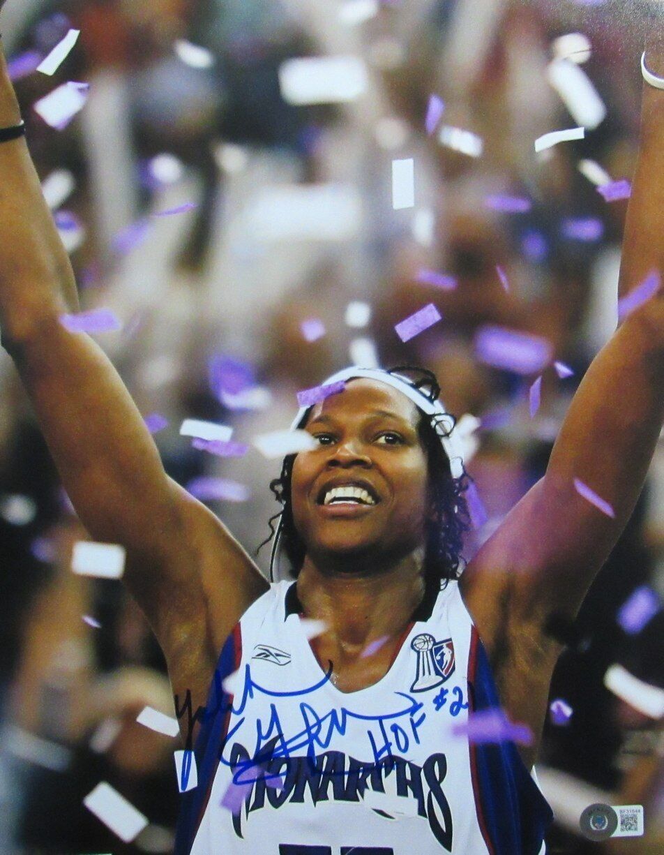 Yolanda Griffith HOF Autographed/Inscr 11x14 Photo Sacramento Monarchs Beckett