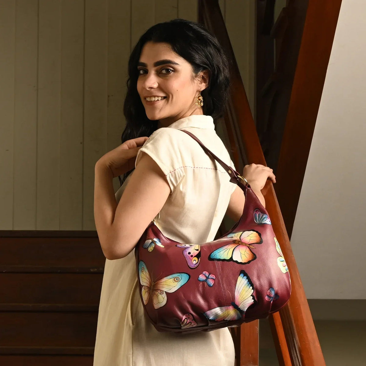 Ruched Hobo - 7615