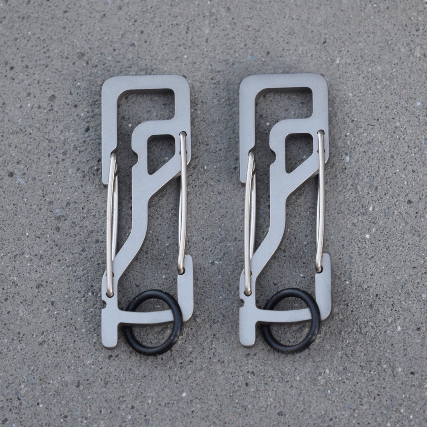 KT5 Carabiner // Original