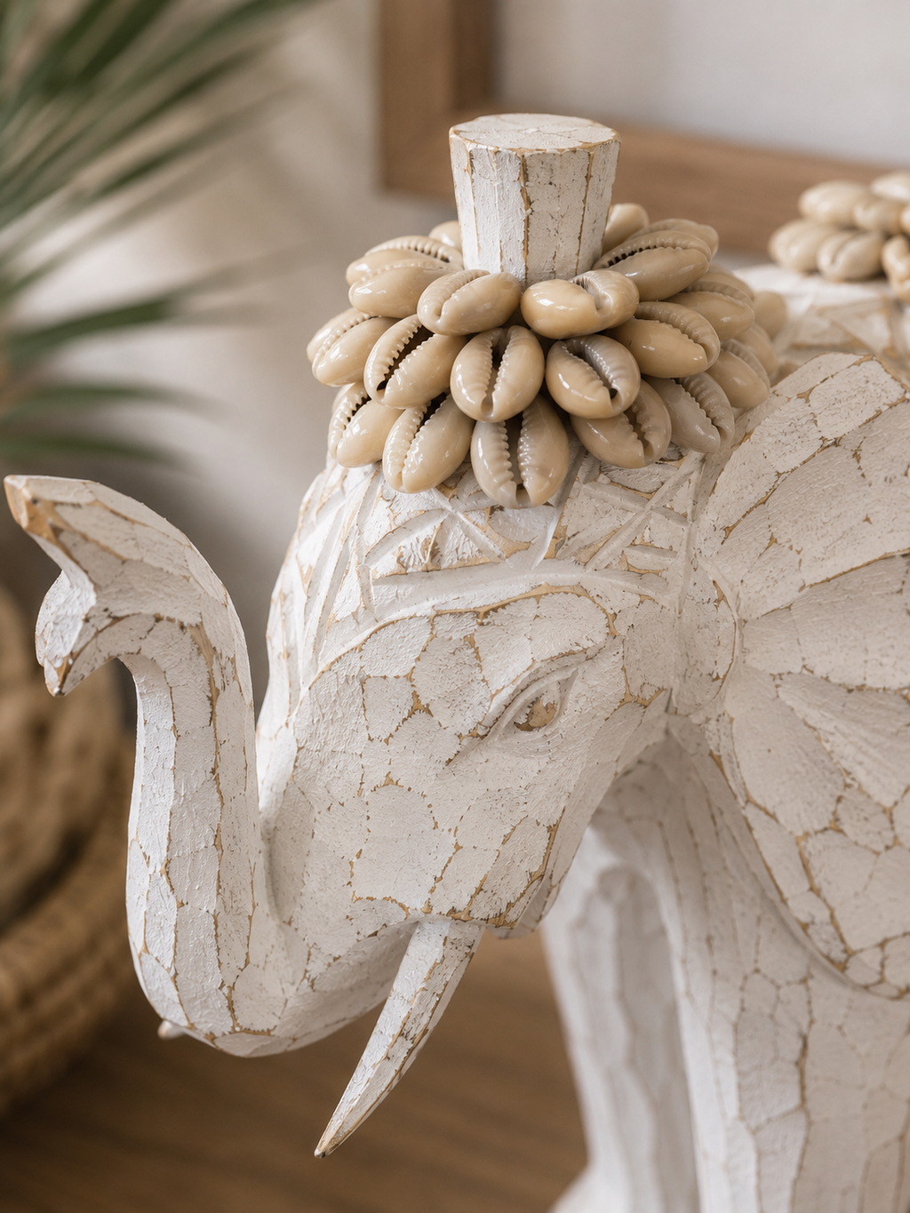 Elephant w/Shells set of 2
