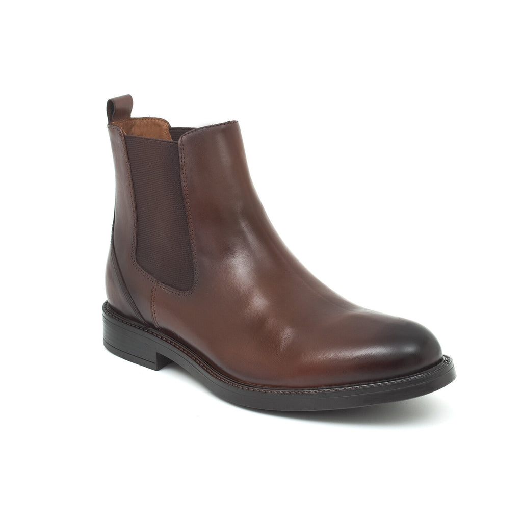 Riley Chelsea Boots // Light Brown