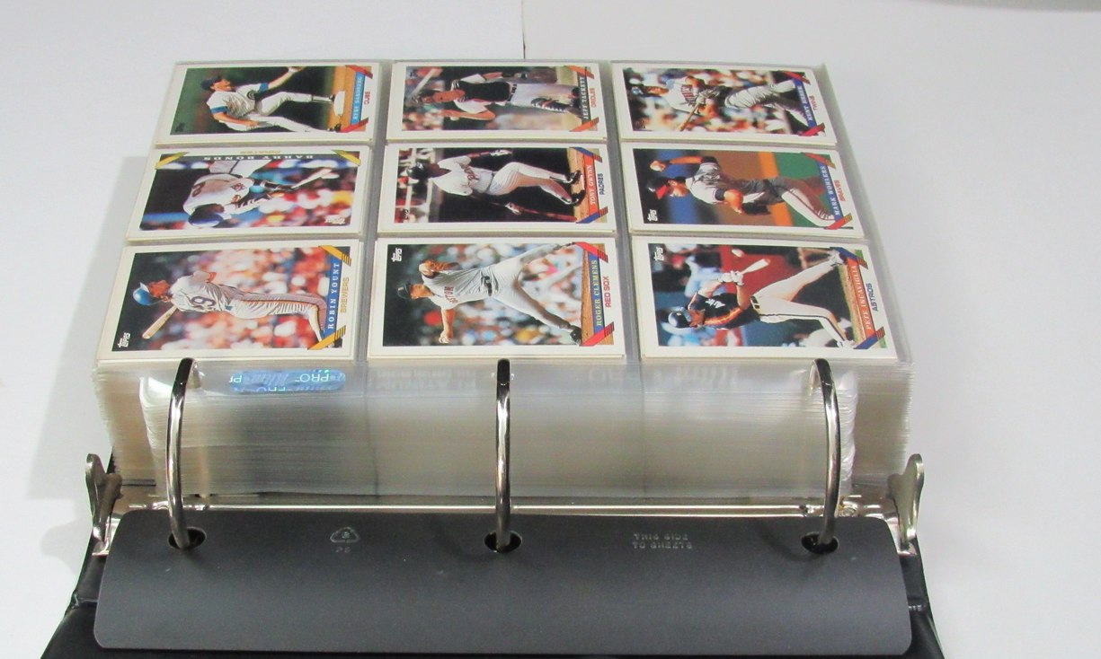 1993 Topps Complete Baseball Set (825) In Binder w/Pages Derek Jeter RC 192009