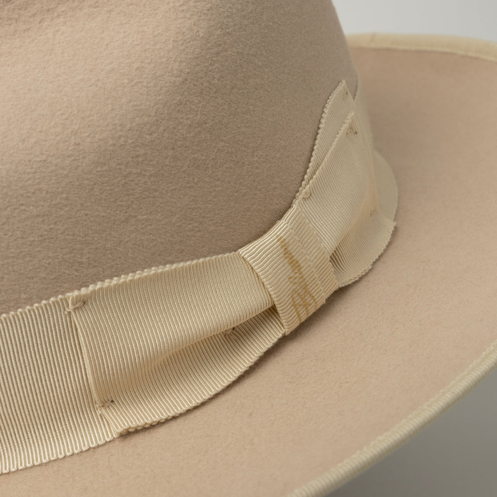 Fox Fedora - Belly